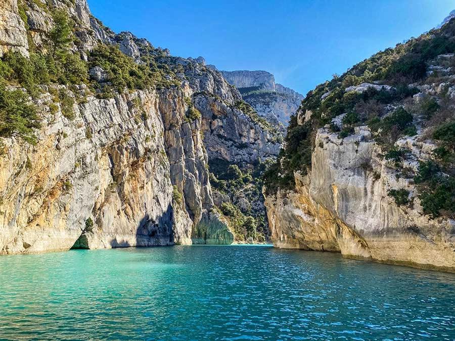 Au Nid De Mes Anges Bed & Breakfast Entrecasteaux Dış mekan fotoğraf